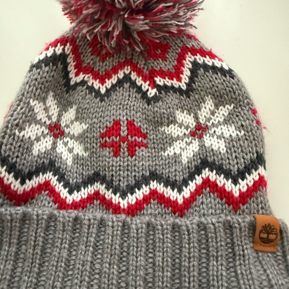 Cozy Gray and Red Pom-Pom Beanie